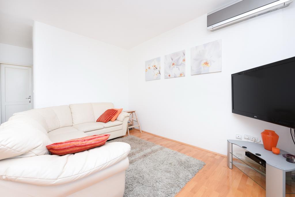 Apartment Jelena Zara Esterno foto