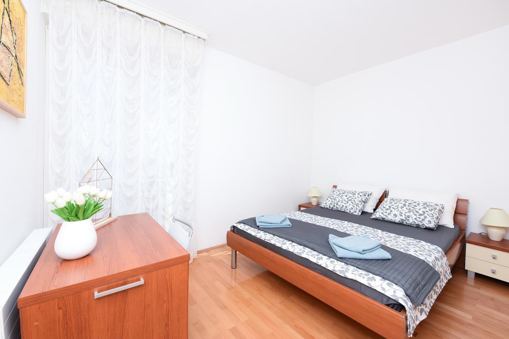 Apartment Jelena Zara Esterno foto